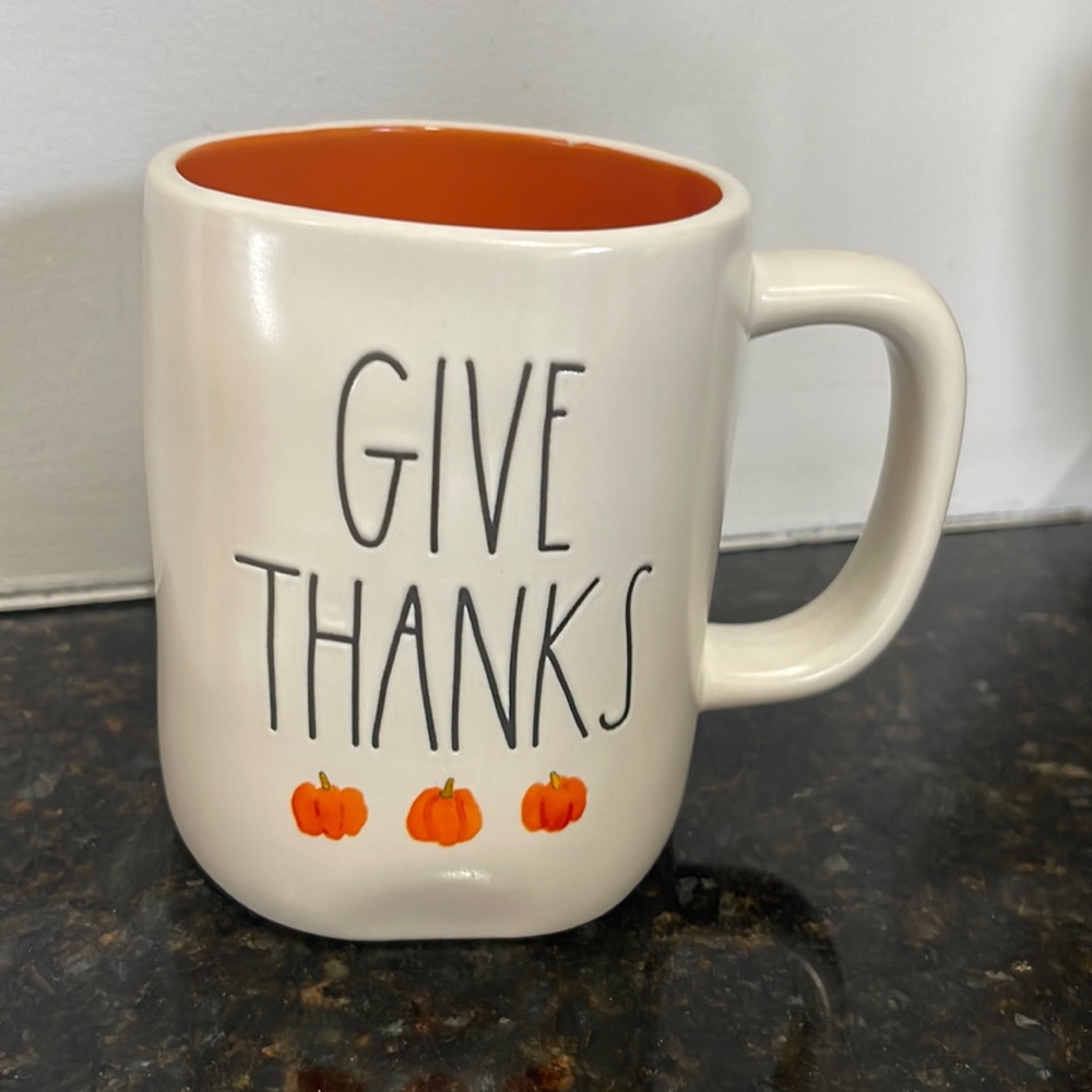 Rae Dunn - GIVE THANKS - mug